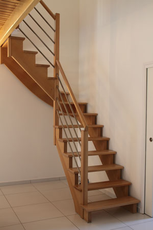 Escalier 1/4 tournant sans contremarches